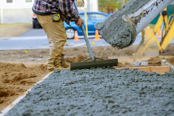 Best Concrete Patio Contractor  in Bradley Gardens, NJ